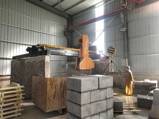 marble cutting machine
